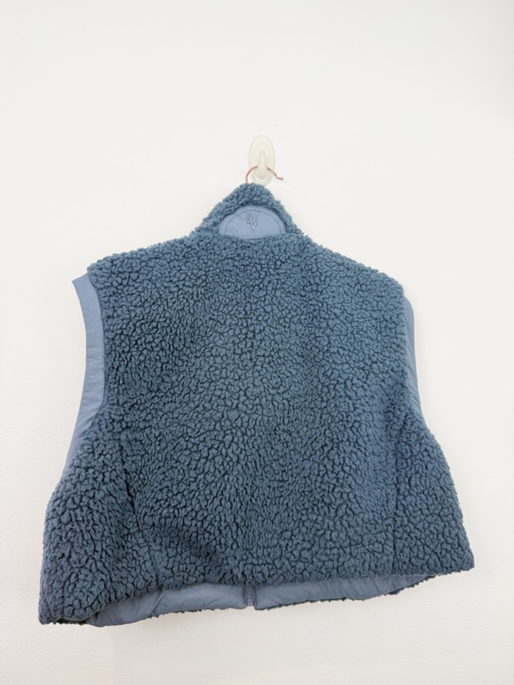 FP Movement Free People Highline Reversible Sherpa Vest Blue Size Small - Picture 5 of 6